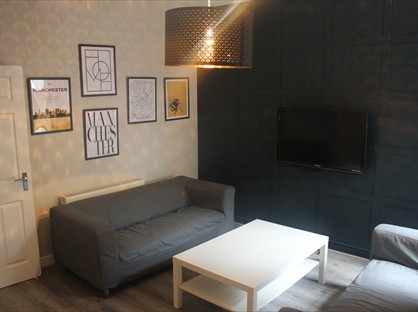 Room in a Shared House, Fairbank Avenue, M14