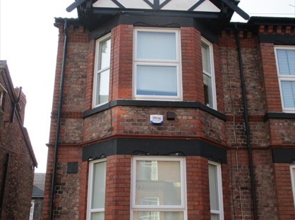 1 Bed Flat, Marlborough Grove, CH43