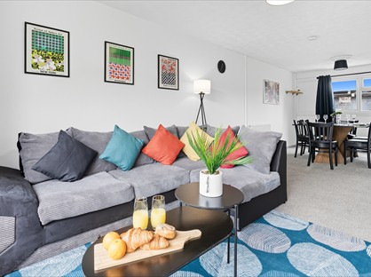 3 Bed Terraced House, Greenwood Crescent, WA2