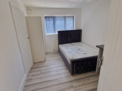 Room in a Shared House, Uxbridge Road, UB4