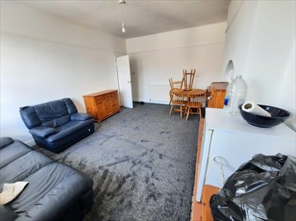 2 Bed Maisonette, Park Road, TN39