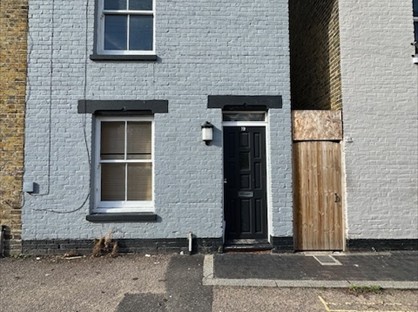 2 Bed Terraced House, Paradise Row, CT13