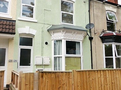 1 Bed Flat, Hainton Avenue, DN32