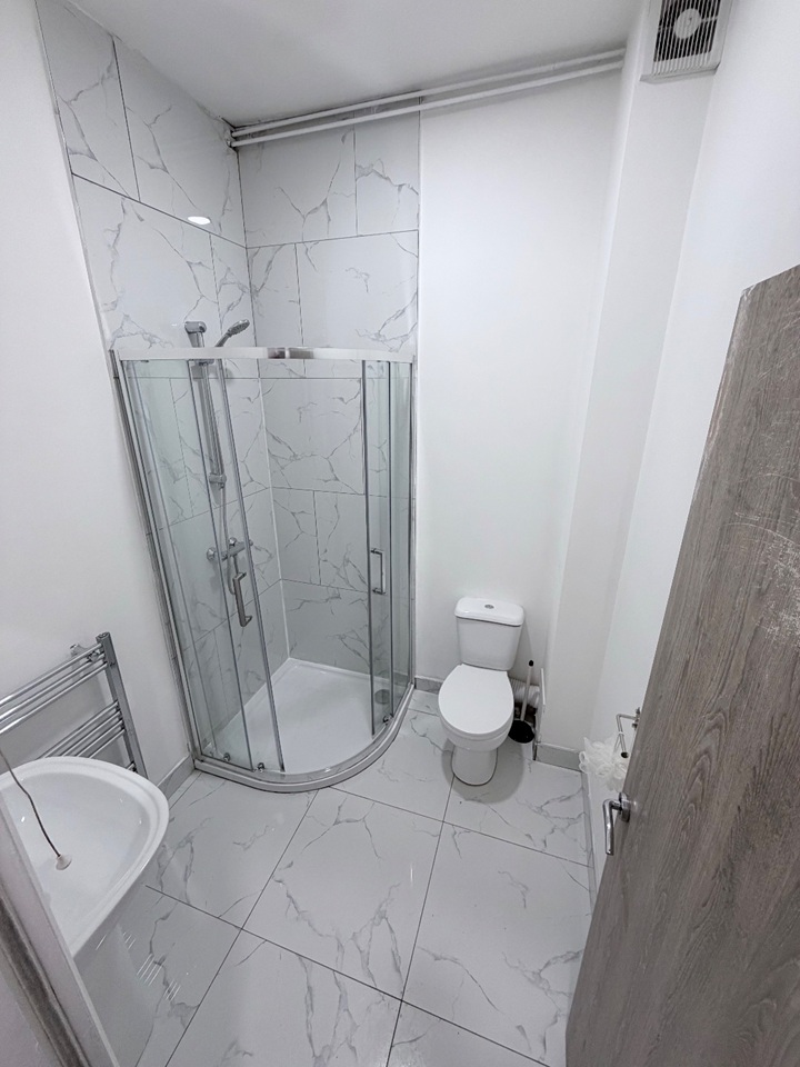 Additional image 3 of 1 Bed Flat, Whitchurch Rd, CF14, N1 7GU