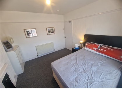 Room in a Shared House, Anstee Road, LU4