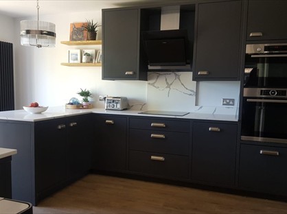 3 Bed Detached House, Chipstead Way, SM7