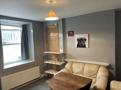 Room in a Shared House, Penchwintan Rd, LL57