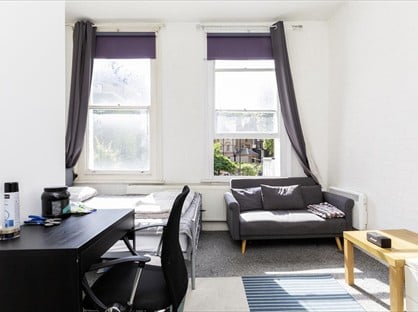 1 Bed Flat, Crowndale Road, NW1