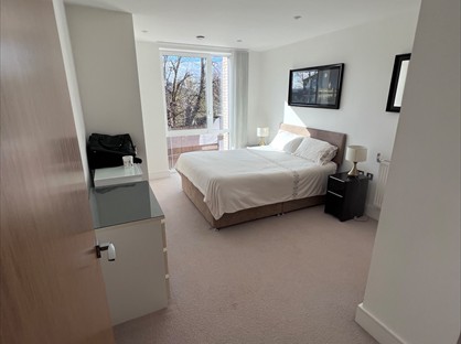 Room in a Shared Flat, Grove Place, SE9