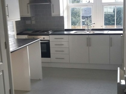 2 Bed Flat, Victoria Street, LS28