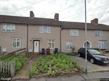 Room in a Shared House, London, RM8