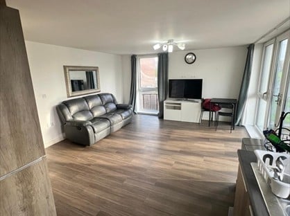 2 Bed Flat, Haskell House, MK10