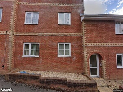 2 Bed Flat, Brookside Close, PO40