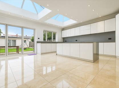 Room in a Shared House, Widecombe Gardens, IG4