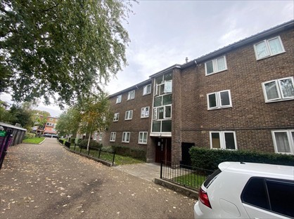 2 Bed Flat, Pegasus House, E1