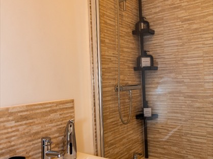 1 Bed Flat, Silverdale Court, GU14