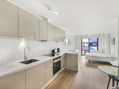 Studio Flat, Westworth House, W6