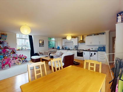 2 Bed Flat, Laugan Walk, SE17