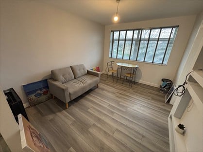 1 Bed Flat, Chirnside, NE23