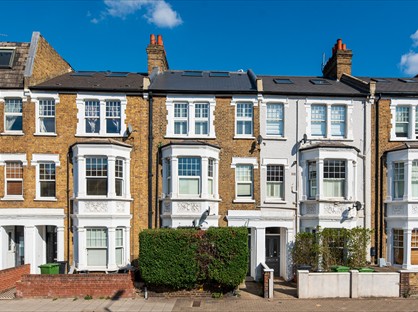 2 Bed Flat, Fulham Palace Road, SW6