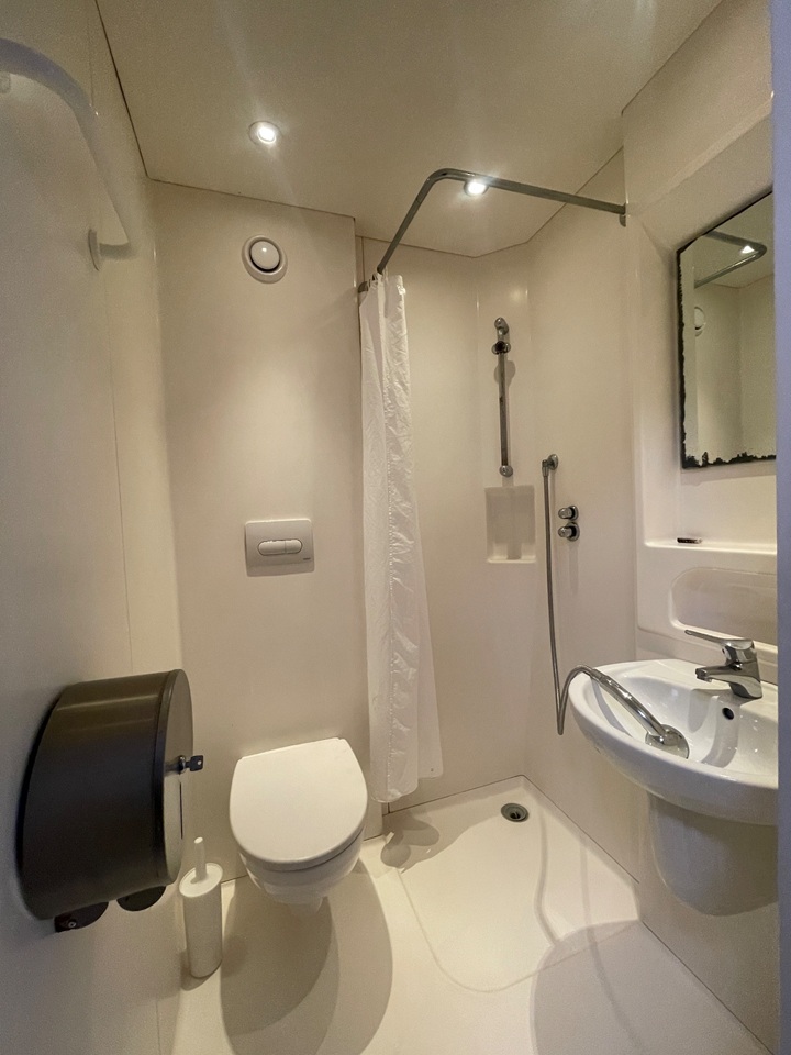 Room in a Shared House, West St, BN1 photo 4