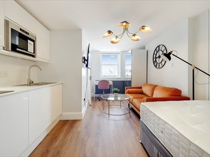 Studio Flat, Gloucester Place, NW1