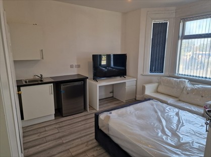 Room in a Shared House, Uxbridge Road, UB4