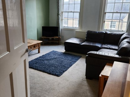 2 Bed Flat, Morris Terrace, FK8