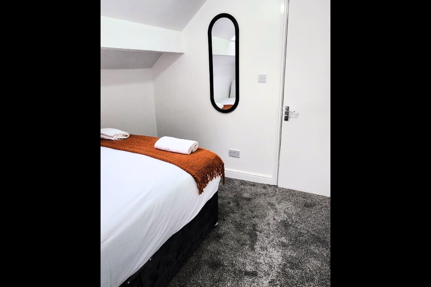 Additional image 2 of 5 Bed Terraced House, Holland Place, S2, N1 7GU