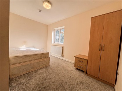Room in a Shared House, West Wycombe Road, HP12