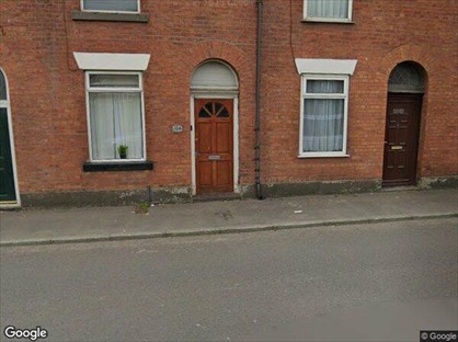 2 Bed Terraced House, Grimshaw Lane, M24