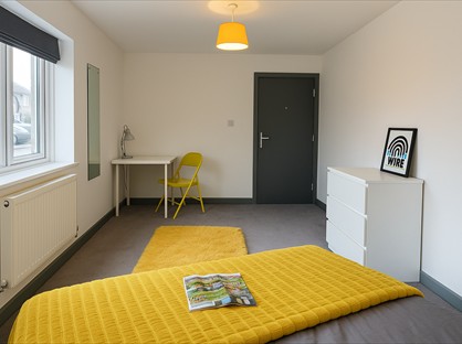 Room in a Shared House, Trevithick Road, TR11