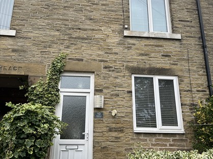 1 Bed Terraced House, Fairfield Terrace, WF5