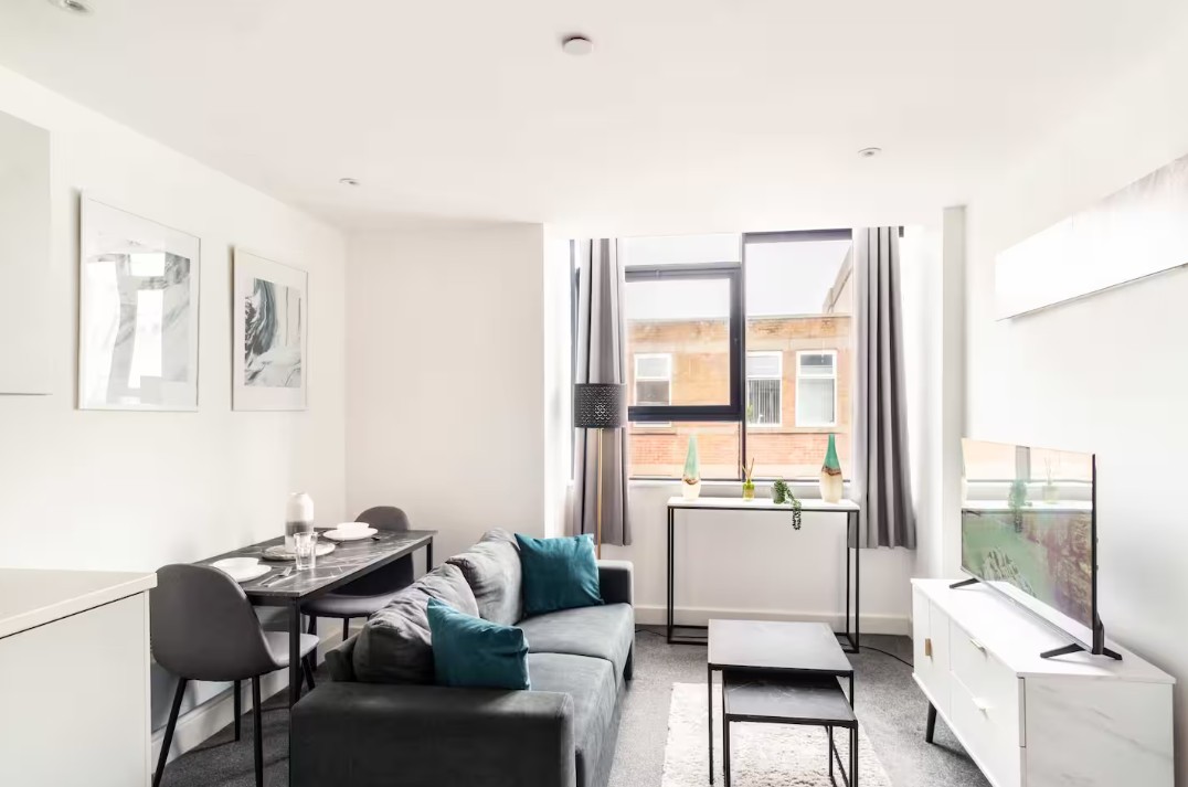 Preston - 2 Bed Flat, Guildhall Street, PR1 - To Rent Now for £3,000.00 p/m