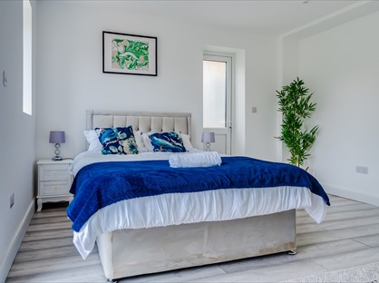 Room in a Shared Flat, Northwood Way, UB9