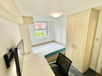 Room in a Shared House, Beechwood View, LS4