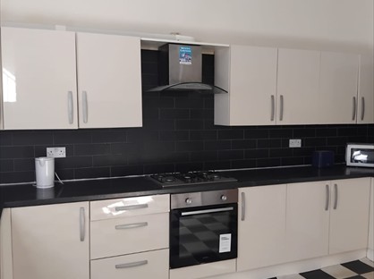 Room in a Shared House, Woodsley Road, LS3