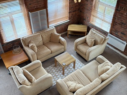 Studio Flat, Mill Road, SK11