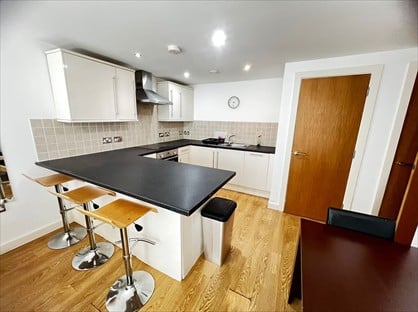 2 Bed Flat, Pall Mall, L3