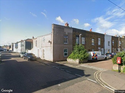 Room in a Shared House, House, ME12