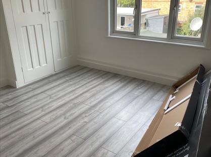 Room in a Shared Flat, Hereward Gardens, N13