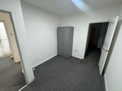 2 Bed Flat, King Street, UB2