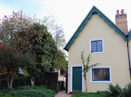 2 Bed Semi-Detached House, Church Cottages, GU5