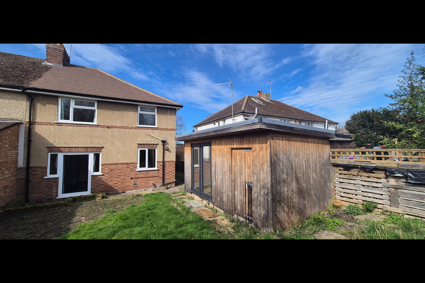 Additional image 3 of 3 Bed Semi-Detached House, Woodlands Park, CB3, N1 7GU