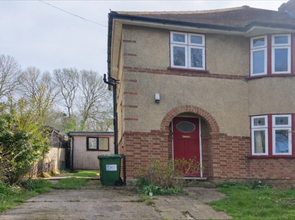 3 Bed Semi-Detached House, Woodlands Park, CB3