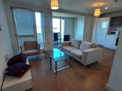 1 Bed Flat, Marner Point, E3