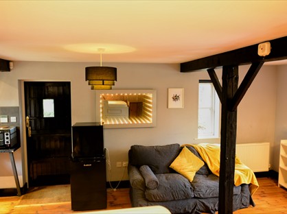 Room in a Shared House, Riverbank, PE11