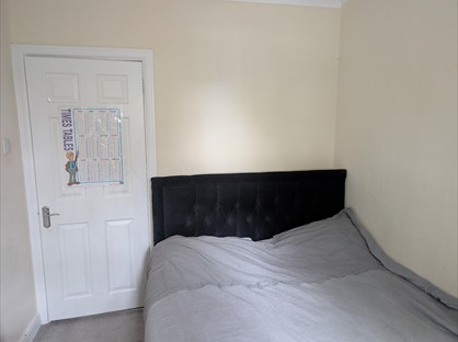 Room in a Shared House, Montpelier Road, CR8