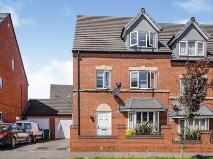 7 Bed Semi-Detached House, Barrett Street, B66