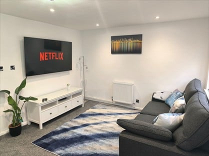 3 Bed Terraced House, Sherwood Way, SS2